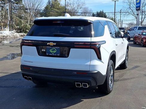 Certified 2024 Chevrolet Traverse LS w/ LPO, Floor Liner Package image 2