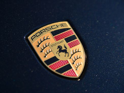 Certified 2026 Porsche Cayenne Coupe image 19