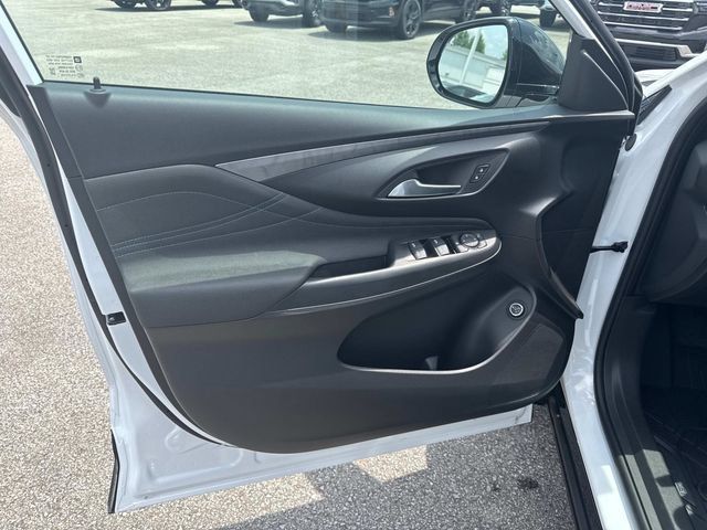 New 2026 Buick Envista Sport Touring w/ Convenience I Package FWD image 21