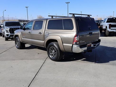 Used 2012 Toyota Tacoma 4x4 Double Cab w/ TRD Off-Road Pkg image 4