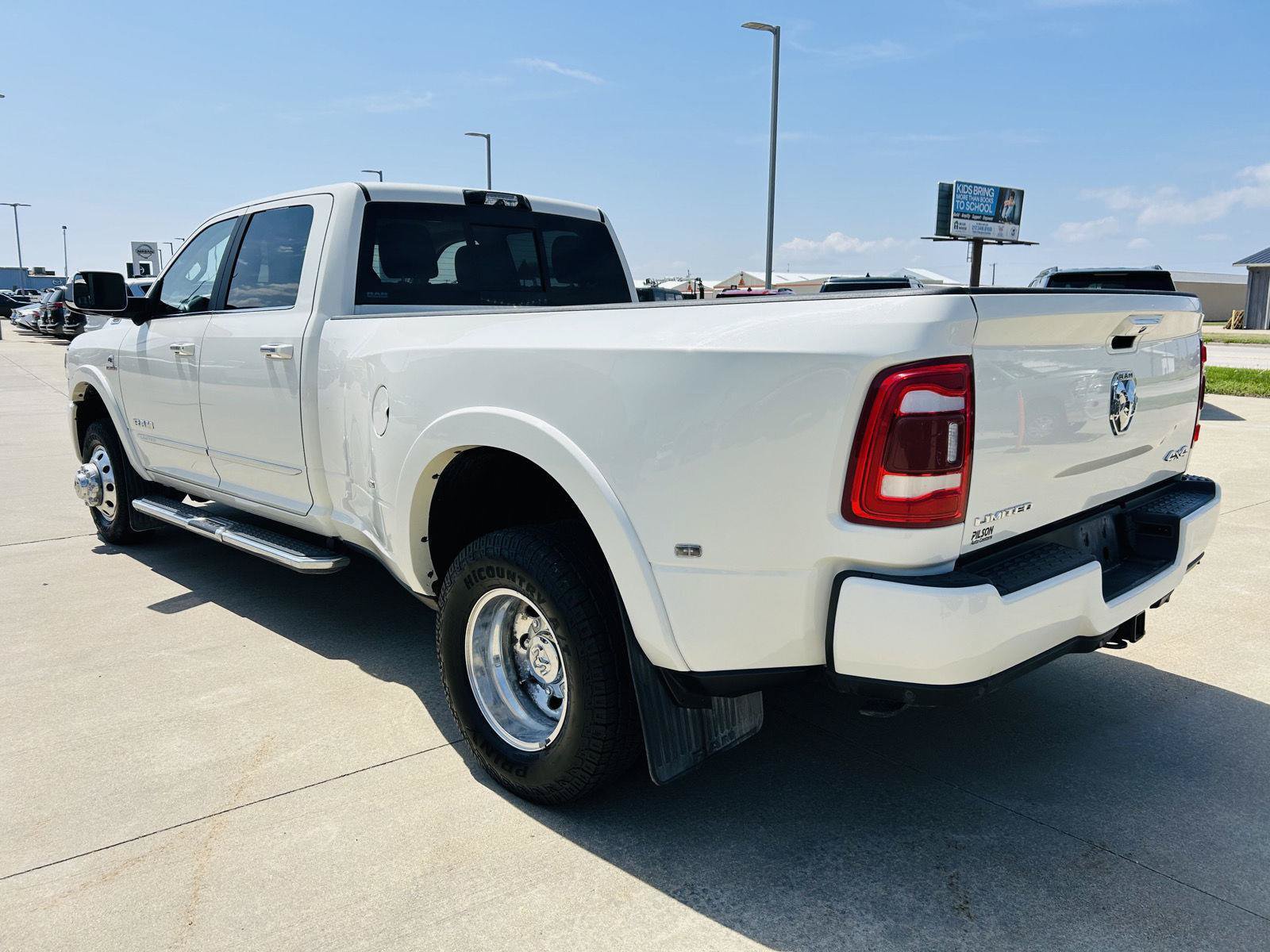 Used 2021 RAM 3500 Limited AWD/4WD image 38