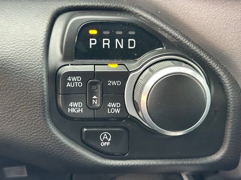 Used 2023 RAM 1500 Big Horn AWD/4WD image 6