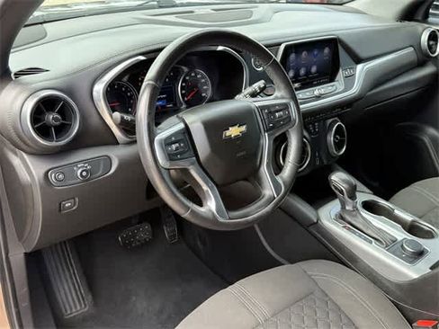 Used 2019 Chevrolet Blazer LT image 10
