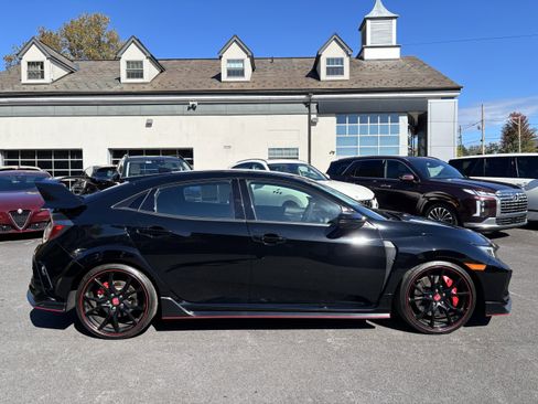 Used 2021 Honda Civic Type R image 6