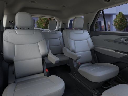 New 2026 Ford Explorer Active w/ Active Comfort Package RWD image 42