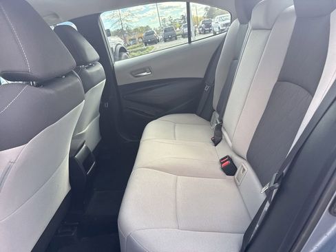 Used 2020 Toyota Corolla LE image 24