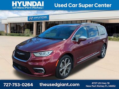 Used 2022 Chrysler Pacifica Pinnacle