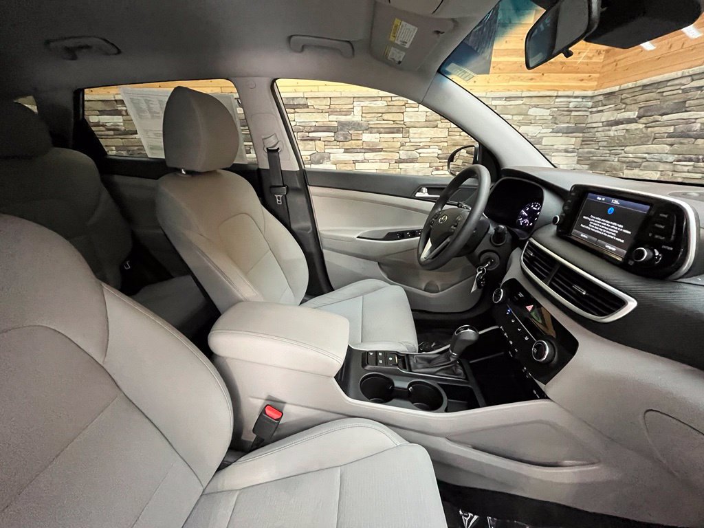 Used 2020 Hyundai Tucson SE w/ Winter Weather Package AWD/4WD image 28
