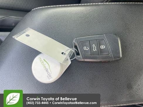 Used 2019 Volkswagen Jetta SE image 28