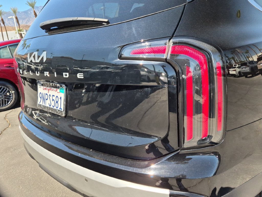Used 2024 Kia Telluride EX FWD image 11