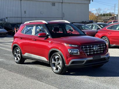 Certified 2023 Hyundai Venue SEL w/ Cargo Package