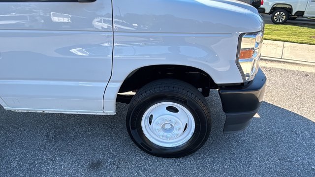 Used 2024 Ford E-350 and Econoline 350 Super Duty w/ Power Windows & Locks Group RWD image 40