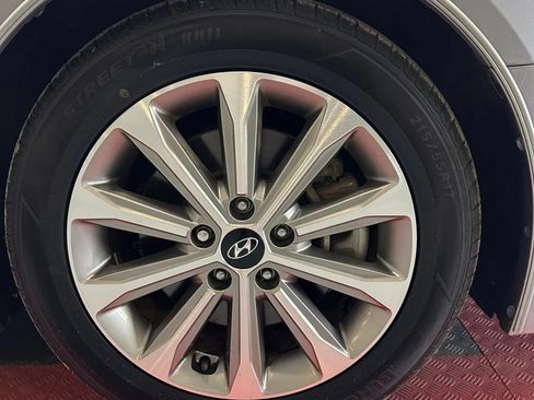 Used 2016 Hyundai Sonata Limited w/ Option Group 05 FWD image 39
