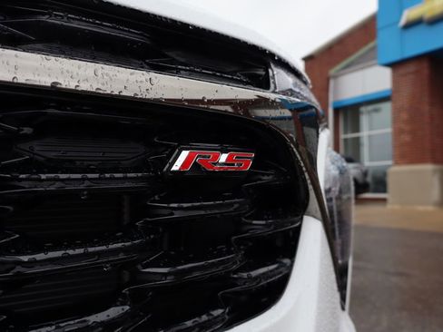New 2026 Chevrolet Trax RS w/ Sunroof Package image 5