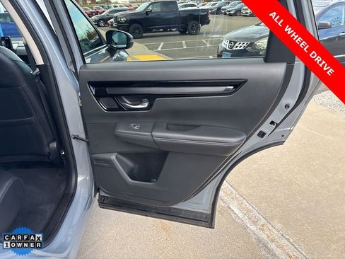 Used 2024 Honda CR-V EX-L image 9