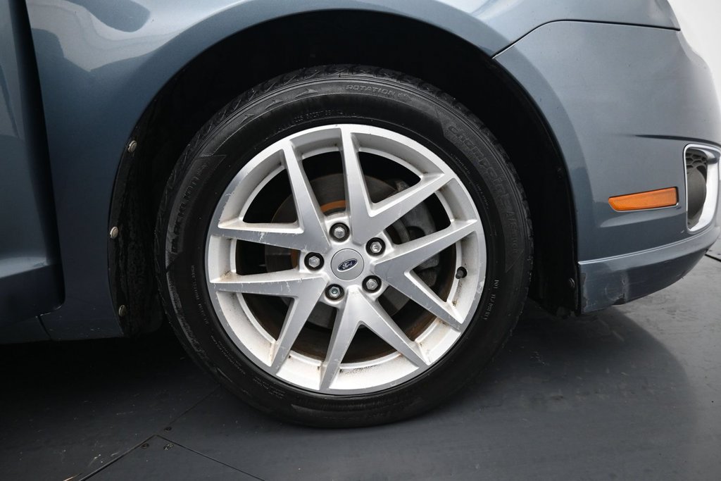 Used 2012 Ford Fusion SEL FWD image 11