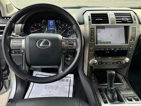 Used 2015 Lexus GX 460 w/ Comfort Package image 10