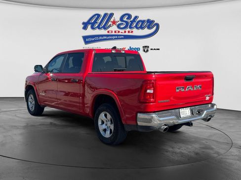 Used 2025 RAM 1500 Big Horn AWD/4WD image 7