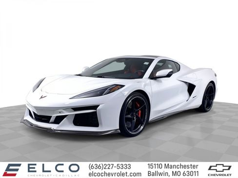 Certified 2024 Chevrolet Corvette E-Ray w/ ZER Performance Package AWD/4WD image 1