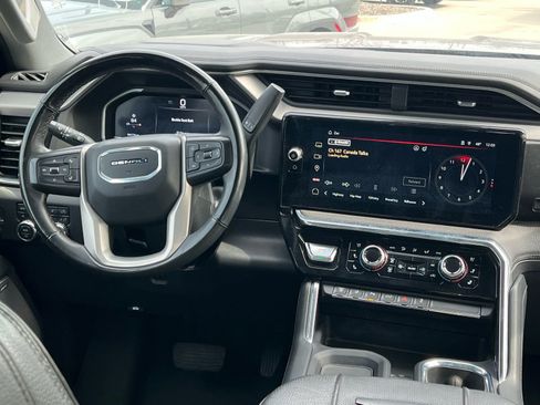 Used 2024 GMC Sierra 3500 Denali w/ Denali Reserve Package image 19