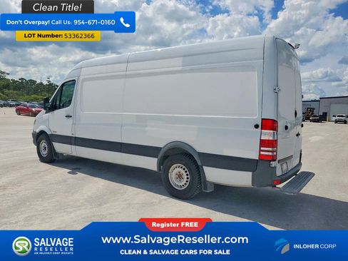 Used 2015 Mercedes-Benz Sprinter 2500 image 3