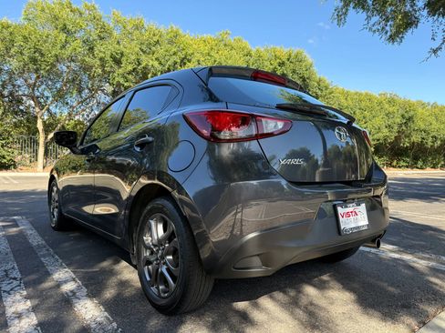 Used 2020 Toyota Yaris LE FWD image 34