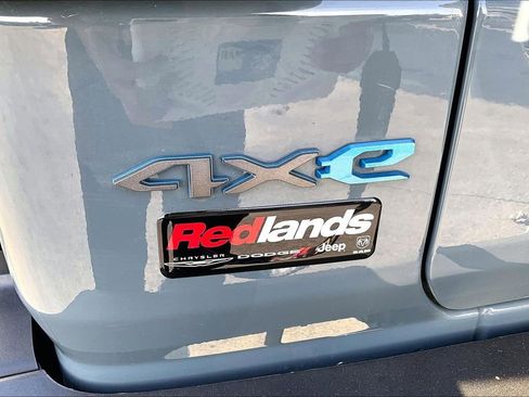 Used 2024 Jeep Wrangler Unlimited AWD/4WD image 9