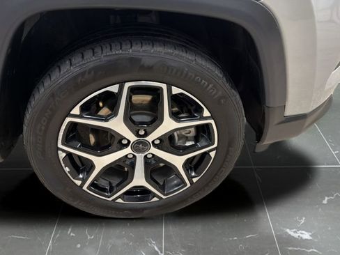 Used 2025 Jeep Compass Limited AWD/4WD image 24