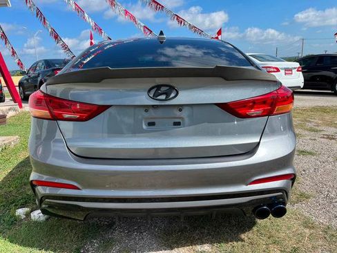 Used 2018 Hyundai Elantra Sport FWD image 7