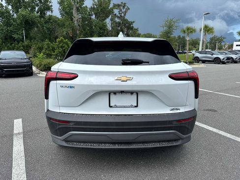 New 2025 Chevrolet Blazer EV LT image 4