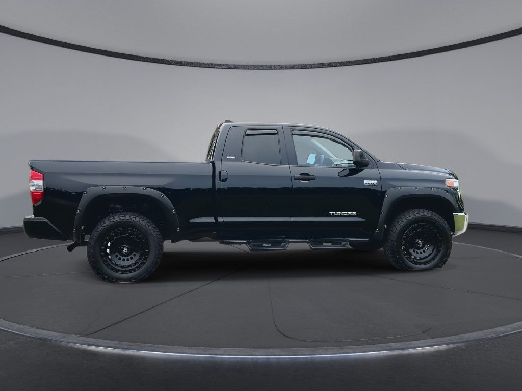Used 2021 Toyota Tundra SR5 RWD image 9