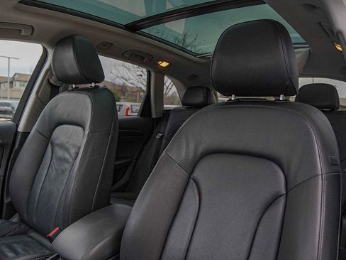 Used 2015 Audi Q5 2.0T Premium Plus w/ Technology Package image 11