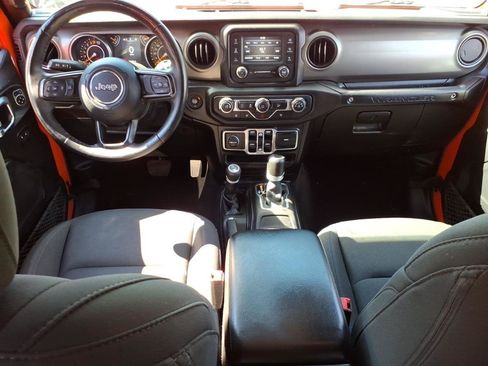 Used 2018 Jeep Wrangler Unlimited Sport S AWD/4WD image 10