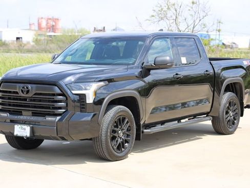 New 2026 Toyota Tundra SR5 image 3