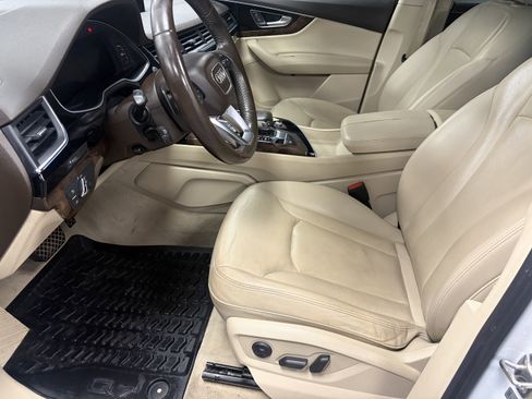 Used 2017 Audi Q7 3.0T Premium Plus AWD/4WD image 7