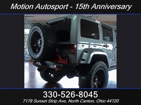 Used 2014 Jeep Wrangler Unlimited Rubicon image 14