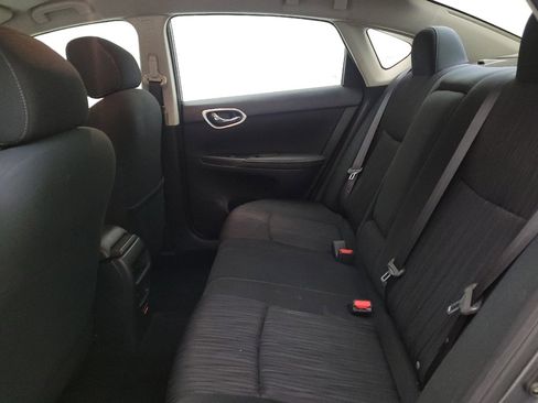 Used 2019 Nissan Sentra SV FWD image 18