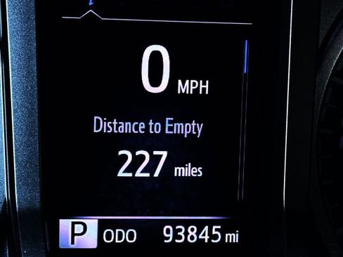 Used 2019 Toyota Tacoma SR5 image 20