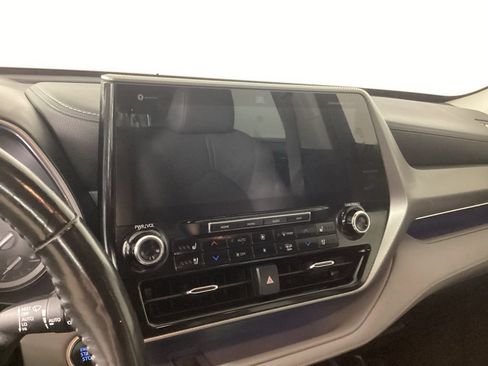Used 2020 Toyota Highlander Platinum AWD/4WD image 15