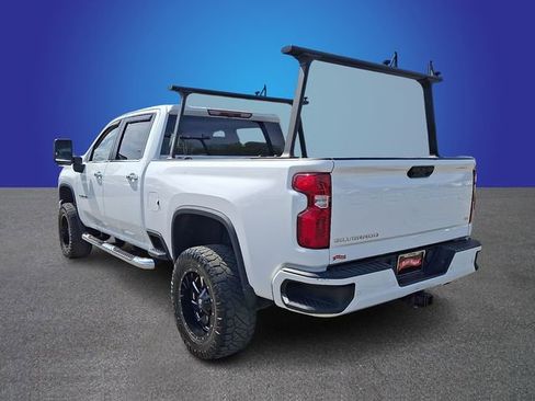 Used 2022 Chevrolet Silverado 2500 LT w/ Z71 Chrome Sport Edition image 6