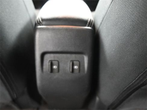 Certified 2024 Nissan Kicks SV image 29