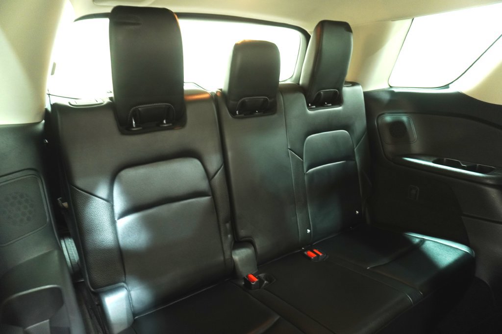Used 2023 Nissan Pathfinder SL w/ SL Premium Package AWD/4WD image 18