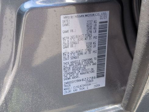 Used 2024 Nissan Frontier SV RWD image 29