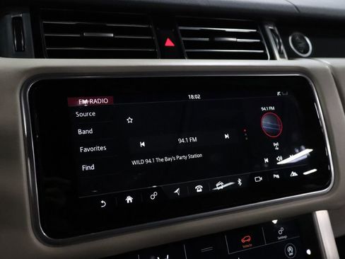 Used 2020 Land Rover Range Rover HSE image 33