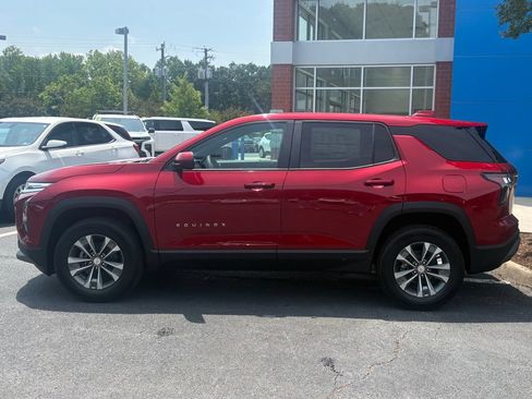 New 2027 Chevrolet Equinox LT w/ Convenience Package II AWD/4WD image 2