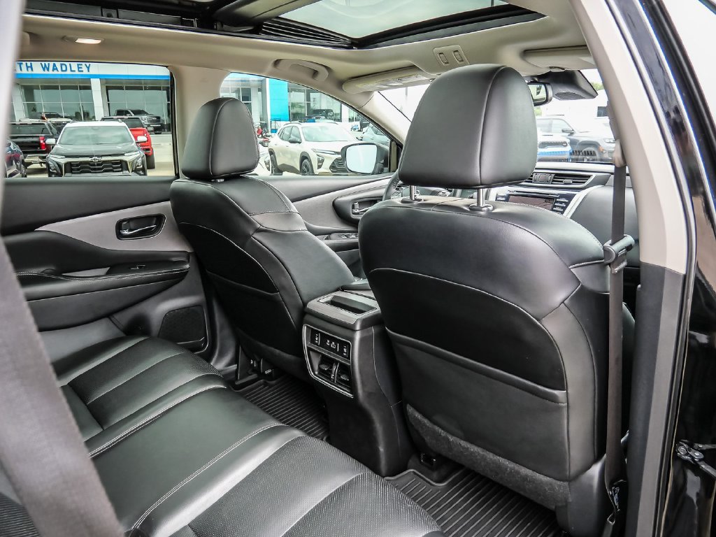 Used 2020 Nissan Murano SL w/ Moonroof Package FWD image 22