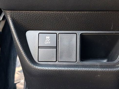 Certified 2023 Honda HR-V LX image 26