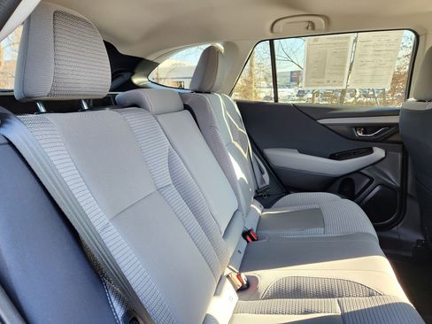 Certified 2025 Subaru Outback Premium image 15