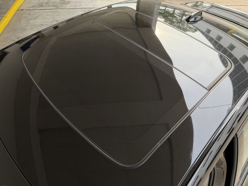 Used 2020 Volvo S60 T5 Momentum image 23