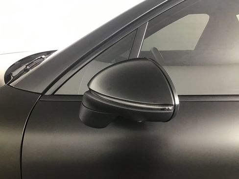 Certified 2024 Porsche Cayenne S AWD/4WD image 18